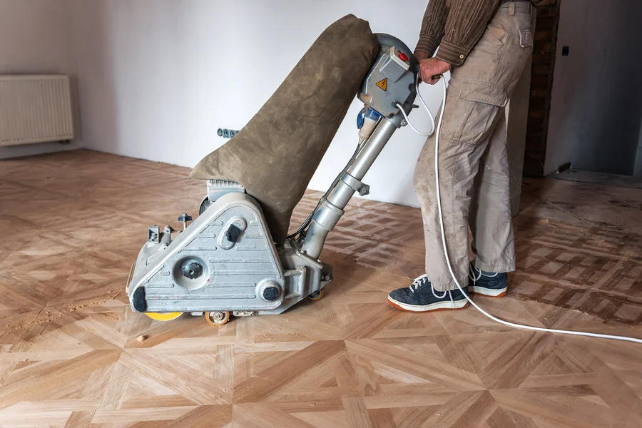 How To Determine If Hardwood Floors Need Restoration in Riverdale, GA
